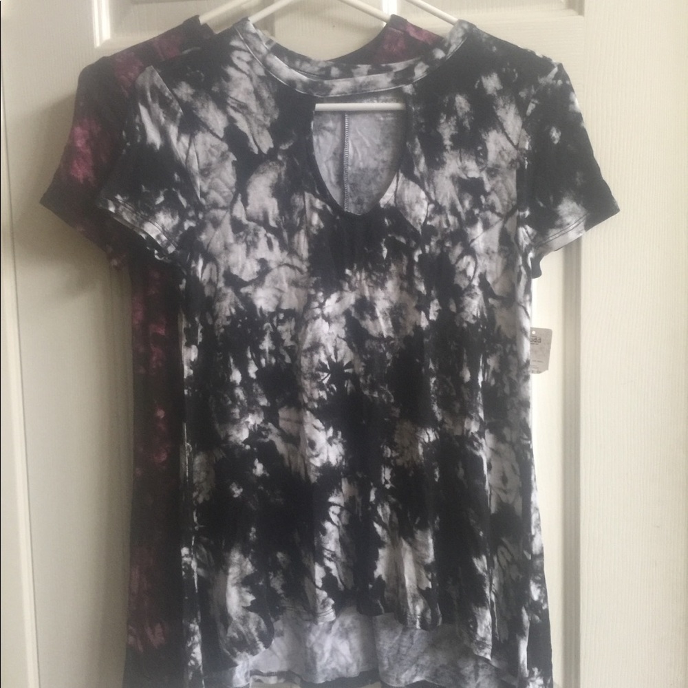 New, with Tag Tie Dyed MUDD Top, size Small